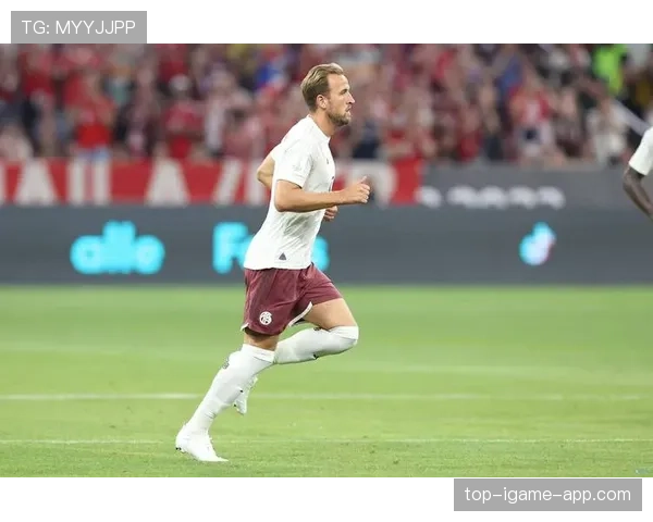 凯恩后期射门效率下沉，拉卡泽特多点驱动更偏个人