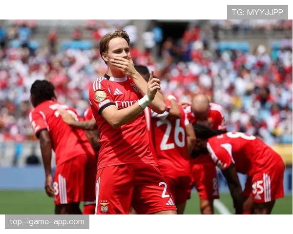 拜仁欧冠竞争力面临波动考验，对赛季走势形成制约