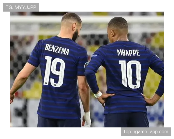 本泽马职业生涯评价争议 核心分歧点究竟是什么